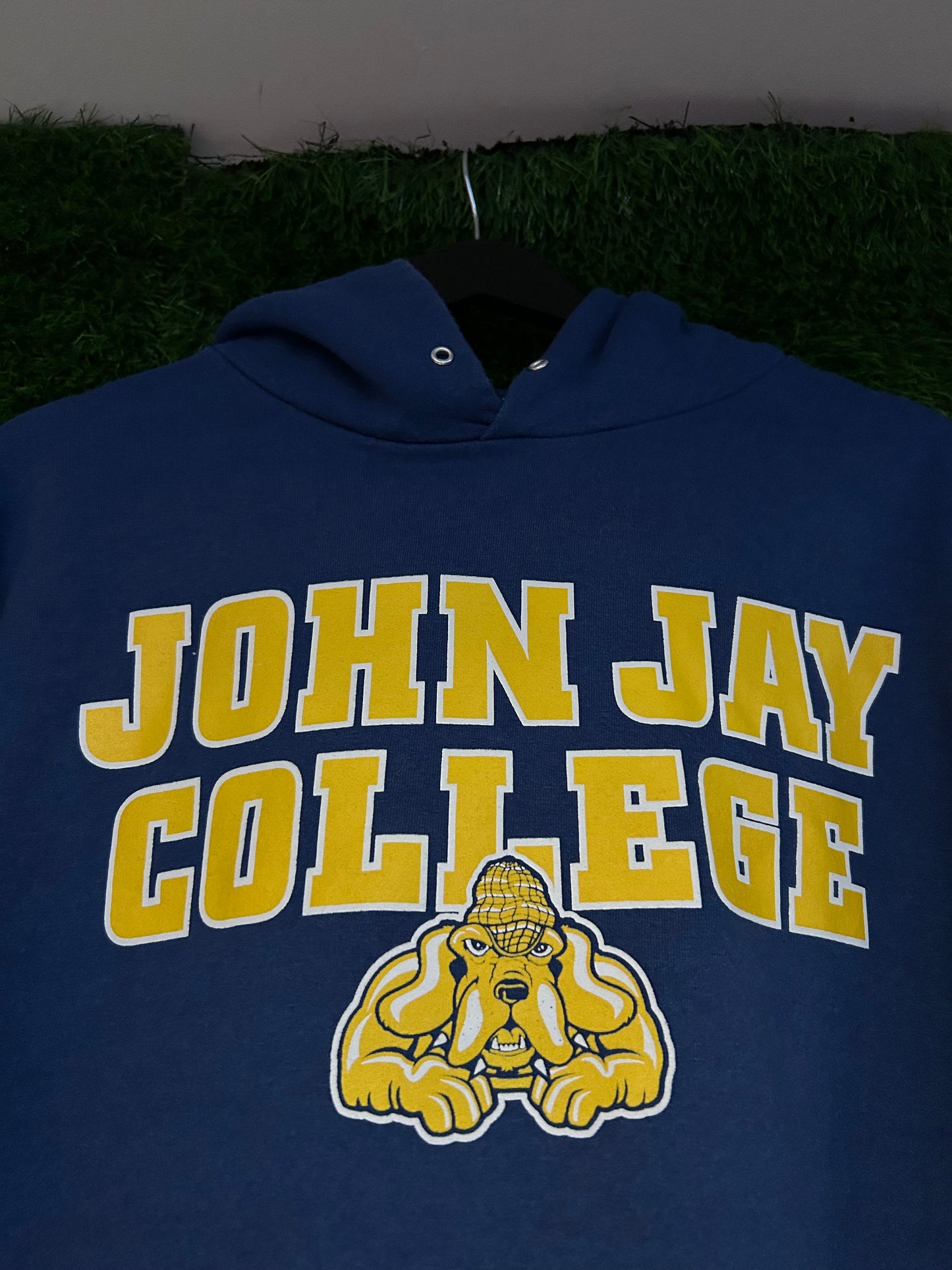 Champion John Jay College XL